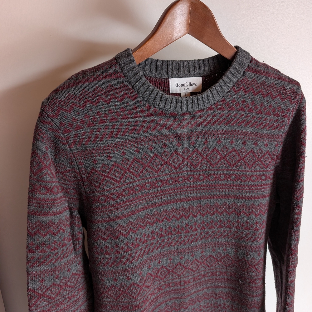 Goodfellow & Co Red and Gray Geometric Crew Neck Sweater - Picture 6 of 6